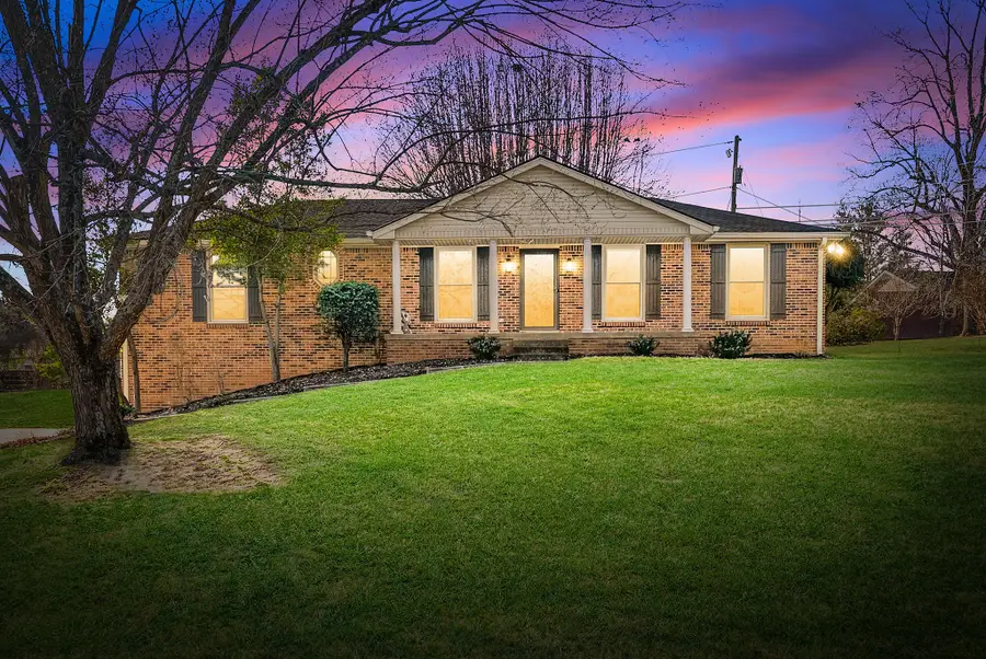 424 Rivermont Dr, Clarksville, TN 37043 - #3