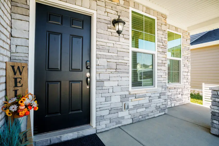 1076 Laurel Valley Ln, Mount Juliet, TN 37122 - #3