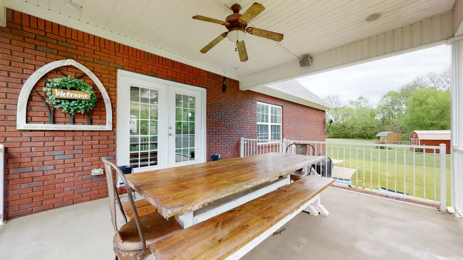 1045 Corey Dr, Lewisburg, TN 37091 - #2