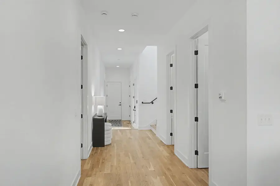 2510B Barclay Dr, Nashville, TN 37206 - Image #3