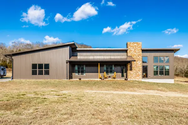 378 Mount Vernon Rd, Bethpage, TN 37022