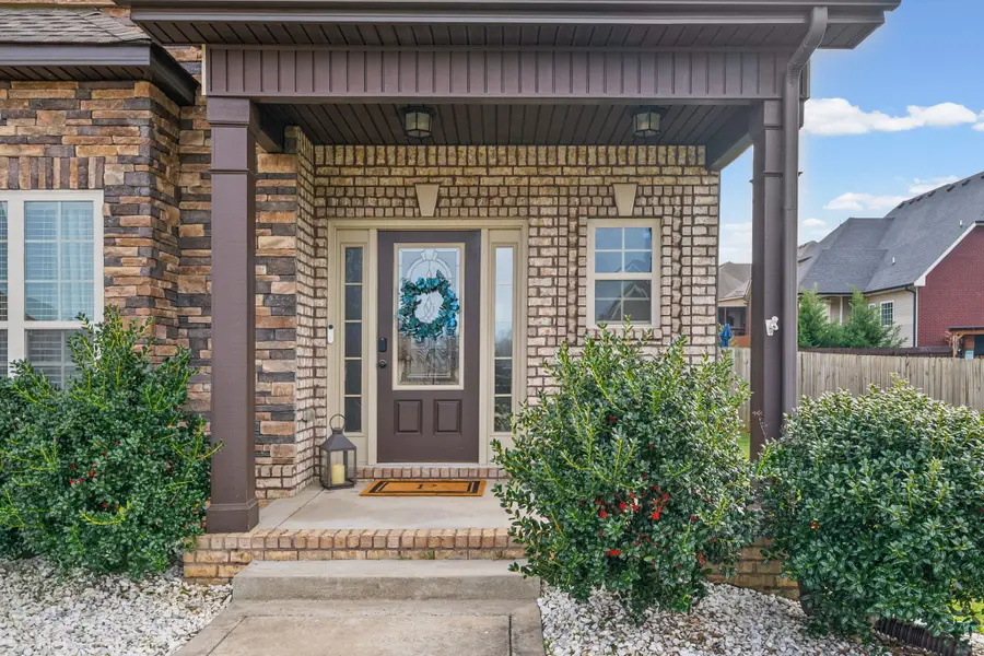 206 Melbourne Dr, Clarksville, TN 37043 - #3