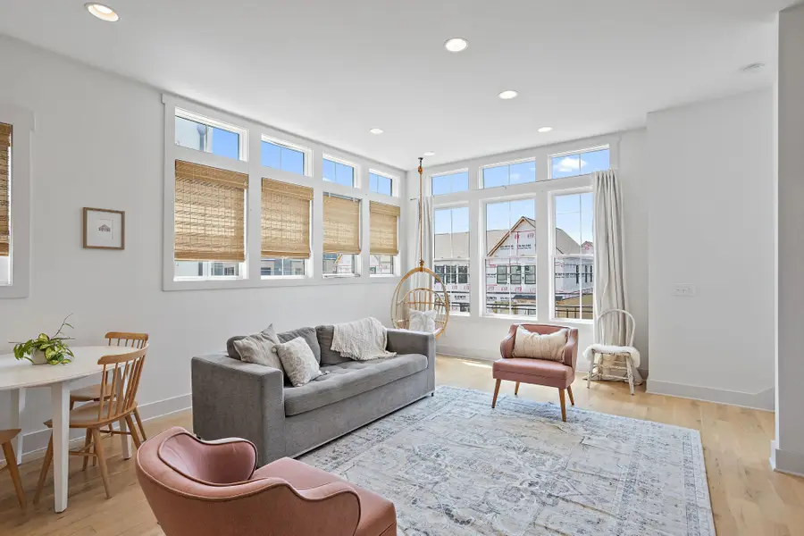 1027 E Trinity Ln #5, Nashville, TN 37216 - #2