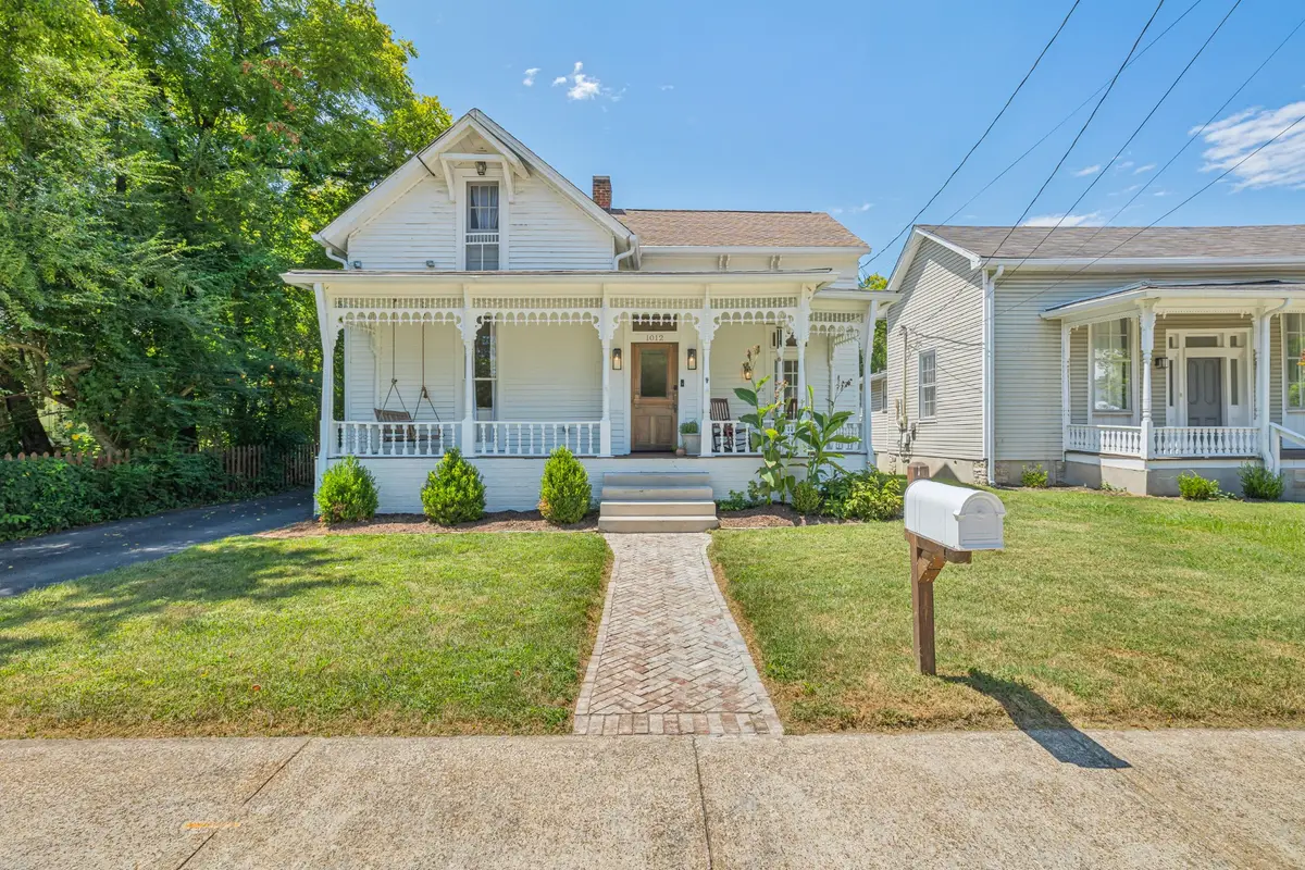 1012 S High St, Columbia, TN 38401 - #1