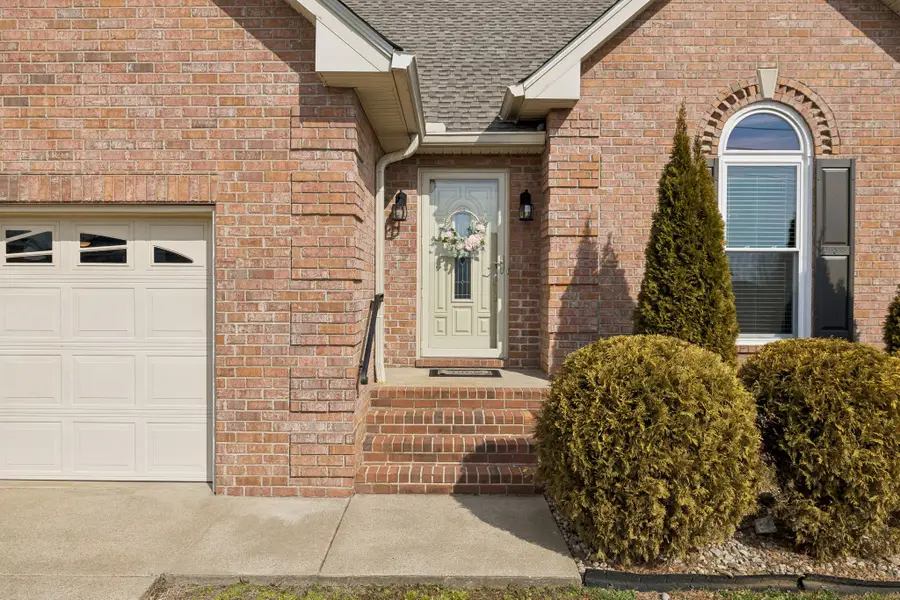 201 Hedgeway Ct, Gallatin, TN 37066 - #3