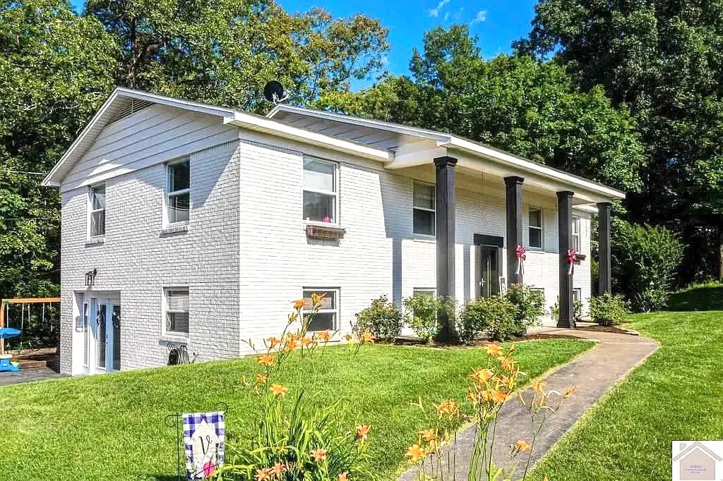 148 Green Hill Dr, Grand Rivers, KY 42045 - #1