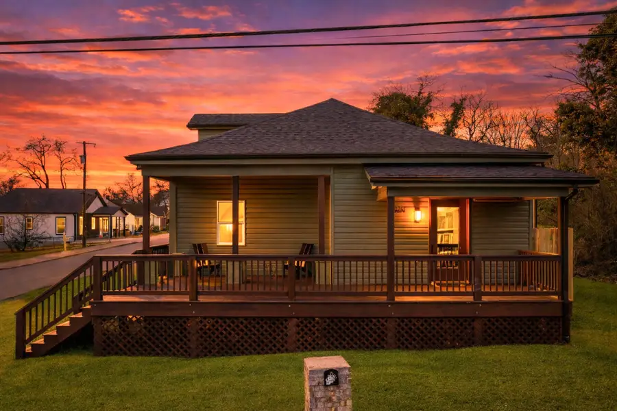 1741 24th Ave N, Nashville, TN 37208 - #2