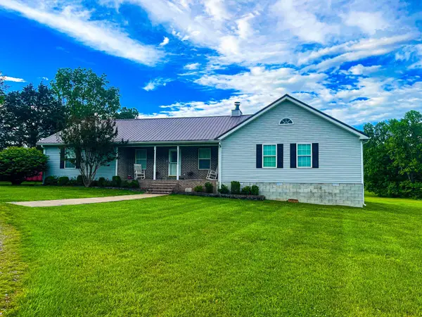 3517 Dobbins Pike, Portland, TN 37148