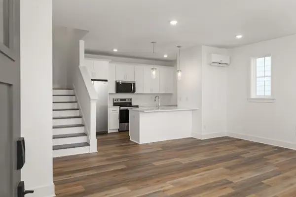 320 Mulberry Terrace #A, Madison, TN 37115