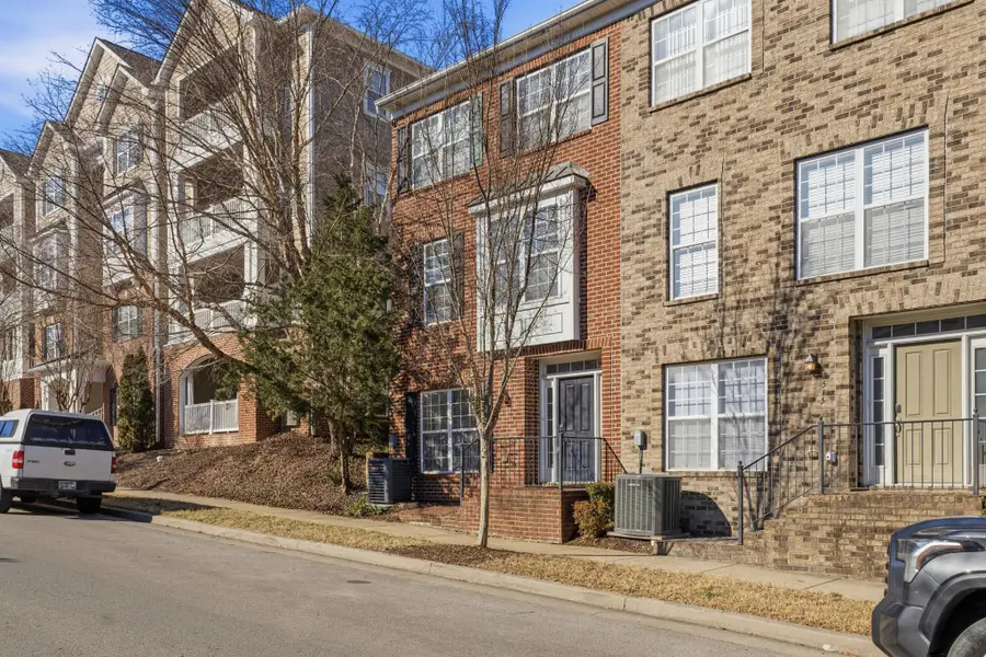 7513 Lords Chapel Dr, Nashville, TN 37211 - #3