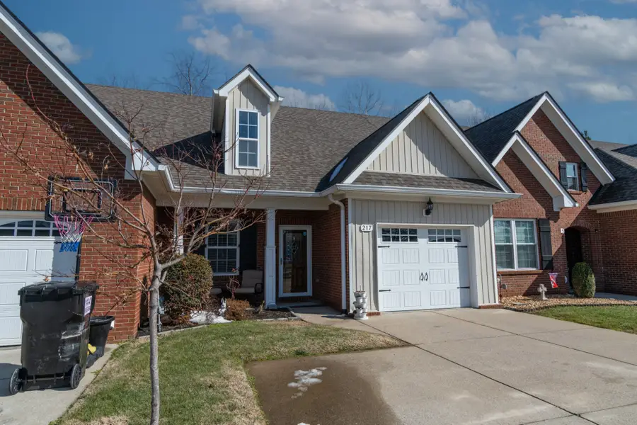 217 Hillcrest Drive, Clarksville, TN 37043 - #3
