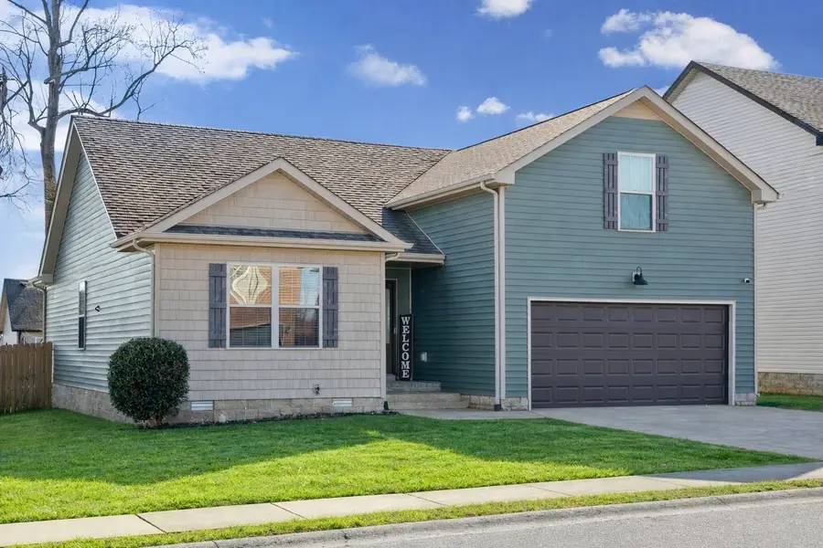 1272 Eagles View Dr, Clarksville, TN 37040 - #3