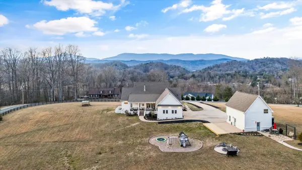 130 Hendren Lane, Clinton, TN 37716