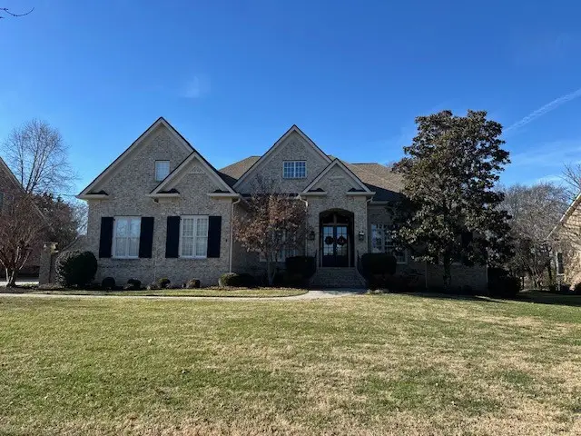 1735 Richbourg Park Dr, Brentwood, TN 37027 - #1