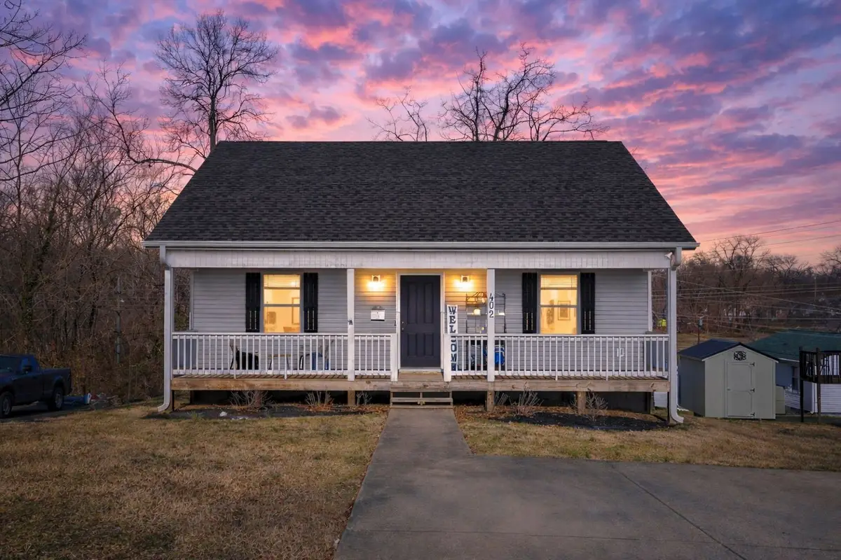 402 S Mulberry St, Dickson, TN 37055 - #1