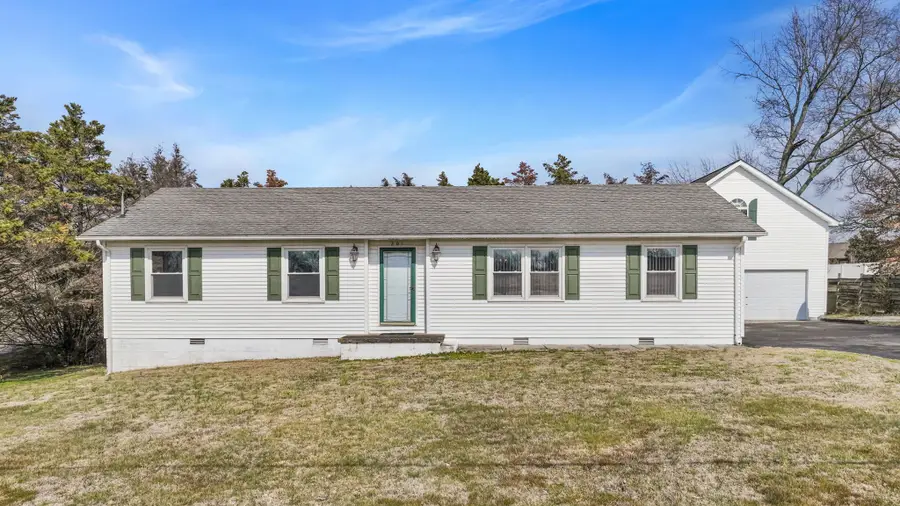 201 Stardust Dr, Shelbyville, TN 37160 - #3