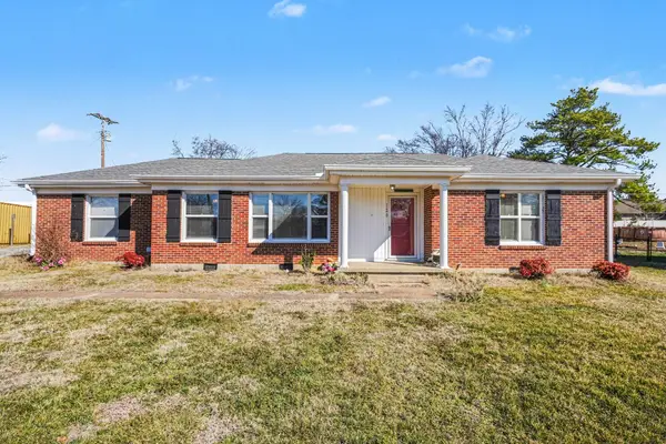 120 Sunset Dr, Gallatin, TN 37066