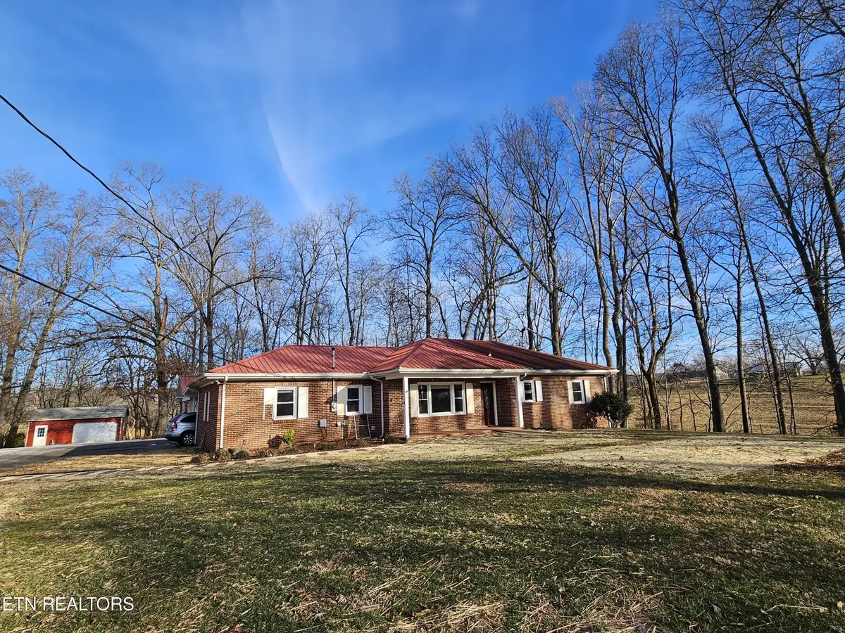 1477 Mcminnville Hwy, Sparta, TN 38583 - #1