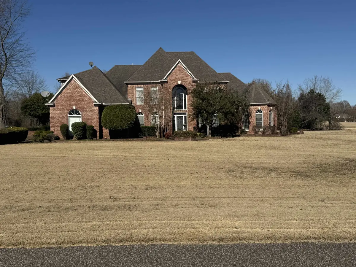 9500 Plantation Lake Rd, Collierville, TN 38017 - #1