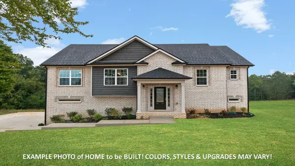 1830 Mcwhorter Dr, Cunningham, TN 37052