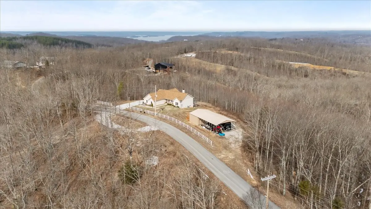 2440 Richland Harbor Rd, Waverly, TN 37185 - #1