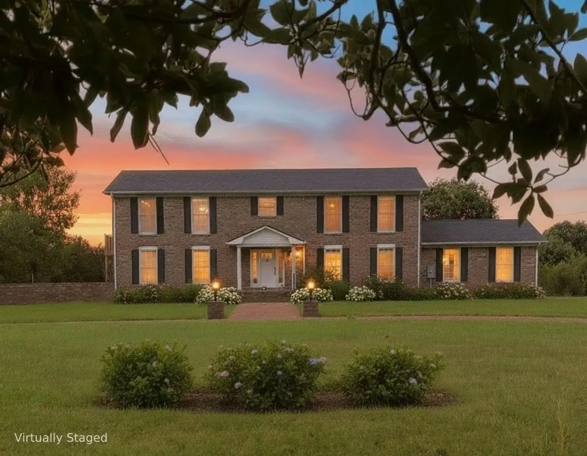 121 Old Jackson Hwy, Leoma, TN 38468 - #1