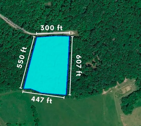 1 Mt Helen Rd, Allardt, TN 38504