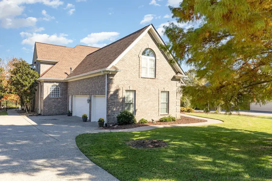 1036 Watkins Creek Dr, Franklin, TN 37067 - #3