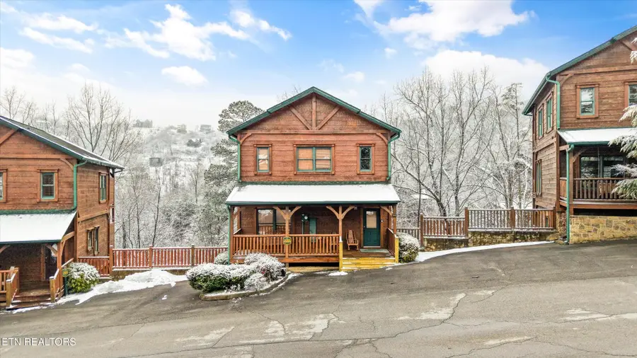 826 Great Smoky Way, Gatlinburg, TN 37738 - #3