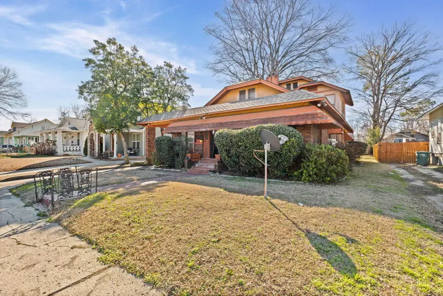 985 Forrest Ave, Memphis, TN 38105 - #3