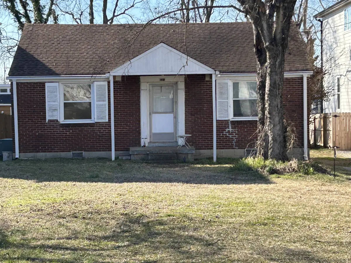 621 Eastboro Dr, Nashville, TN 37209 - #1