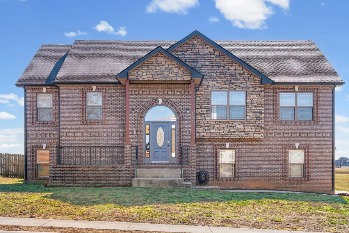 197 Union Camp Blvd, Clarksville, TN 37042 - #1