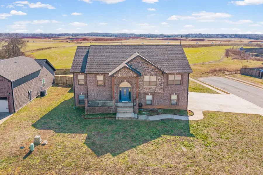 197 Union Camp Blvd, Clarksville, TN 37042 - #2