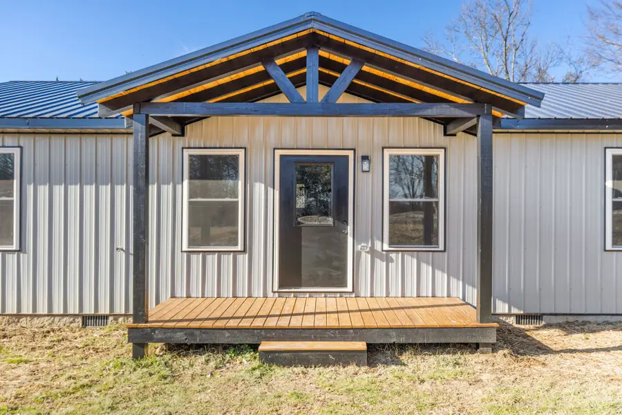 10190 Tn 13 S, Linden, TN 37096 - #3