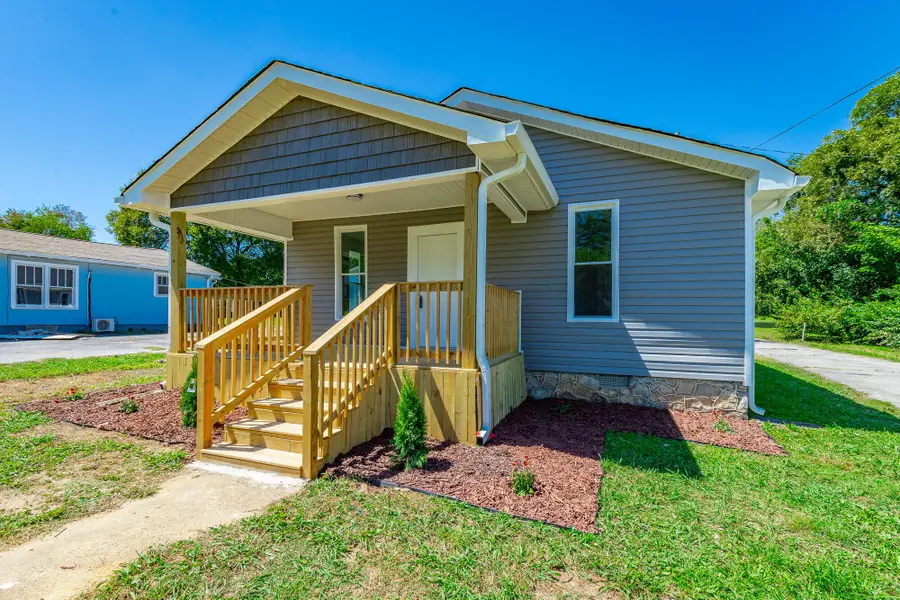 936 Cross Street, Rossville, GA 30741 - #2