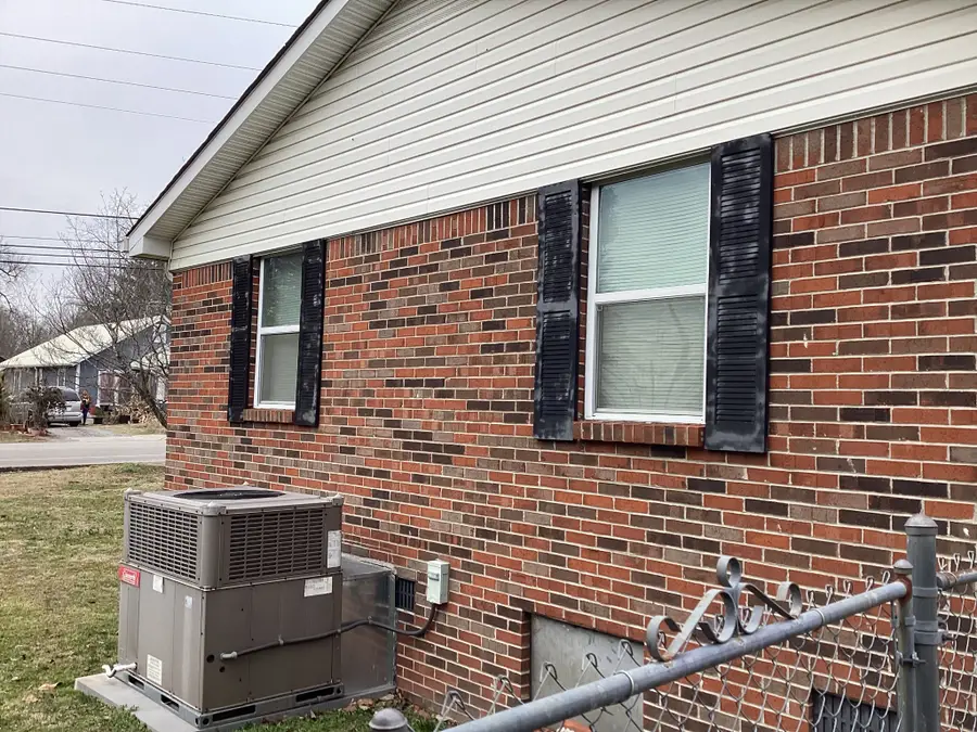 634 N Spring St, McMinnville, TN 37110 - #3