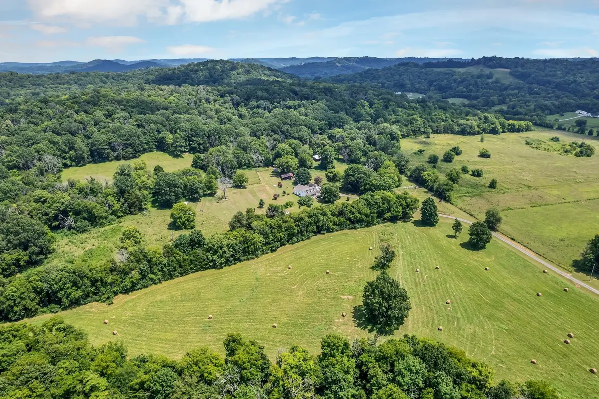 160 Sinking Creek Rd, Petersburg, TN 37144 - #1