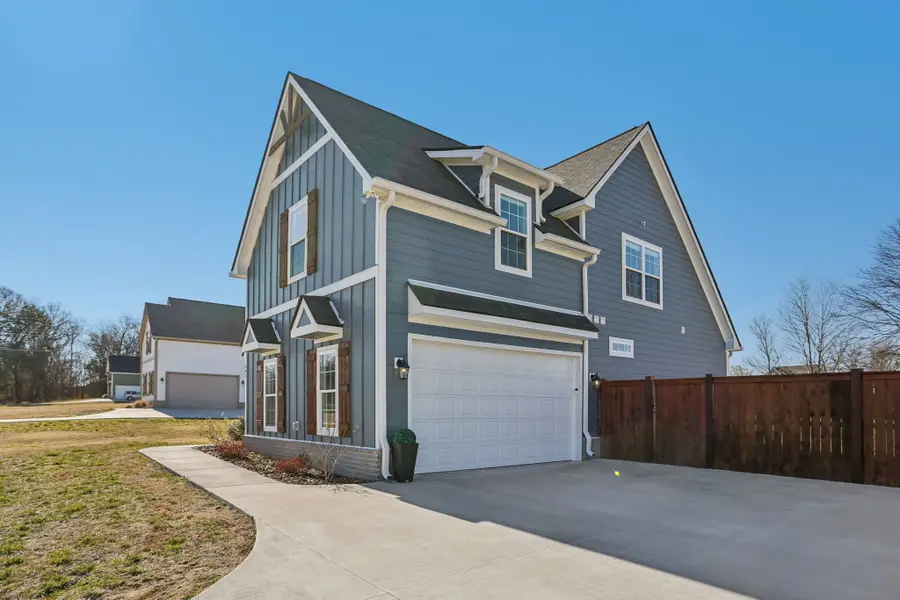 561 Hiwassee Rd, Lebanon, TN 37087 - #2