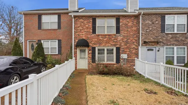 1314 Priest Woods Ct, Nashville, TN 37214