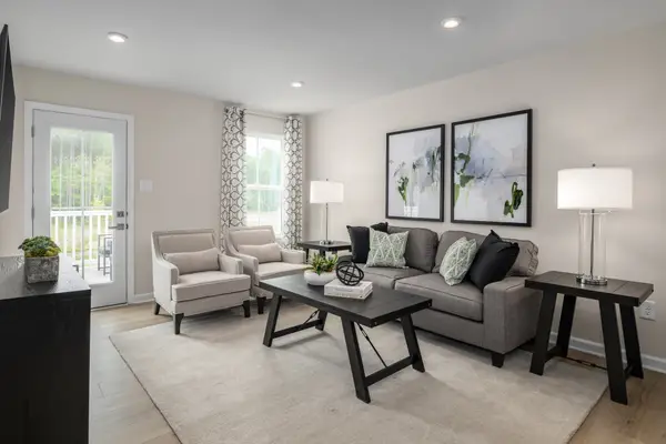 672 Big Bend Ct #101, White House, TN 37188