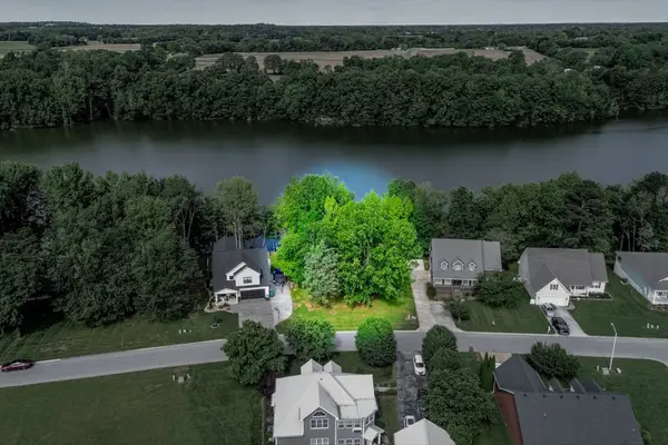 6 Cypress Point Dr, Winchester, TN 37398