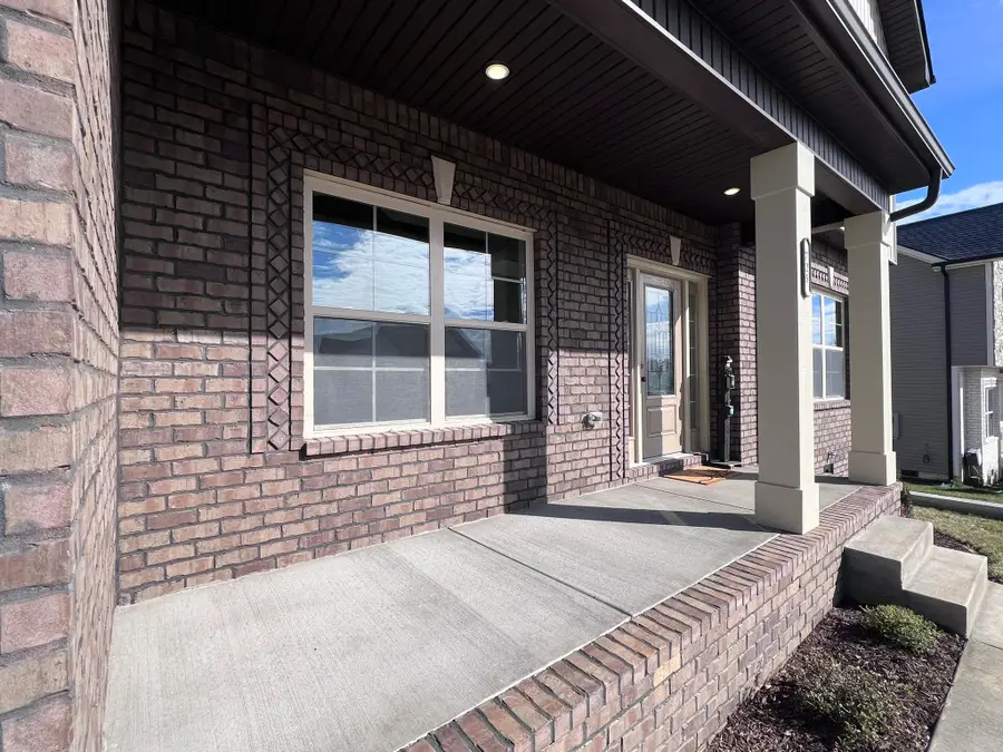 725 Buffalo Ford Dr, Clarksville, TN 37042 - #2