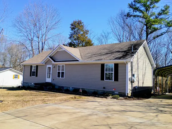 439 Hickory Bend Dr, Greenbrier, TN 37073