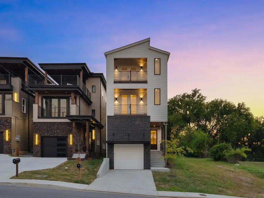 917A 33rd Ave N, Nashville, TN 37209 - #2