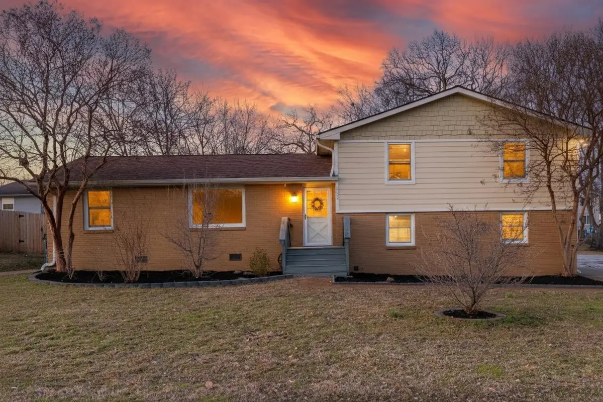 108 Connie Dr, Hendersonville, TN 37075 - #1