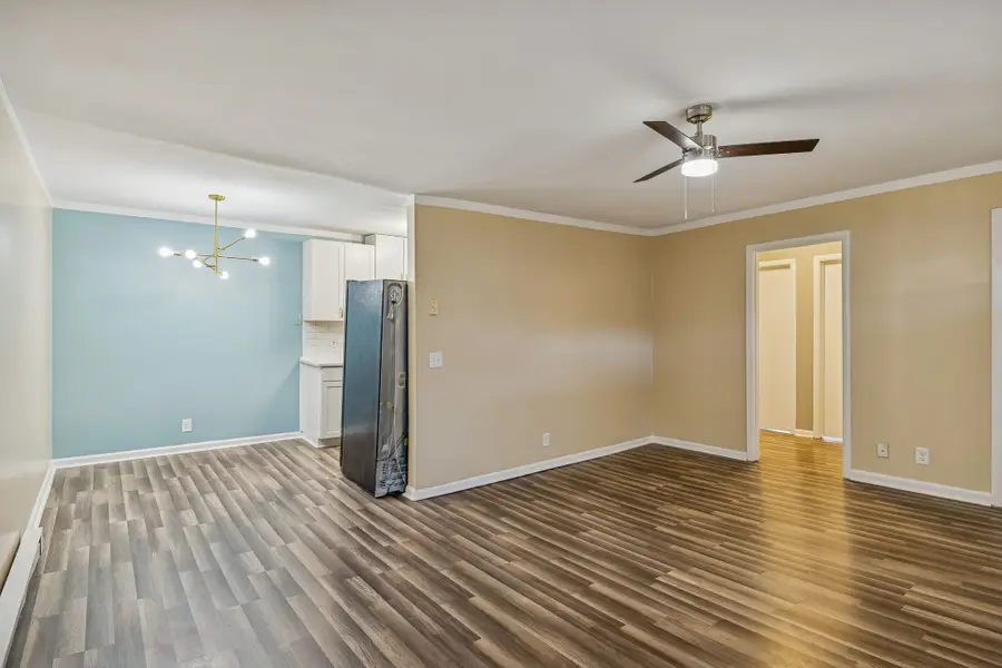 550 Harding Pl #F107, Nashville, TN 37211 - #3
