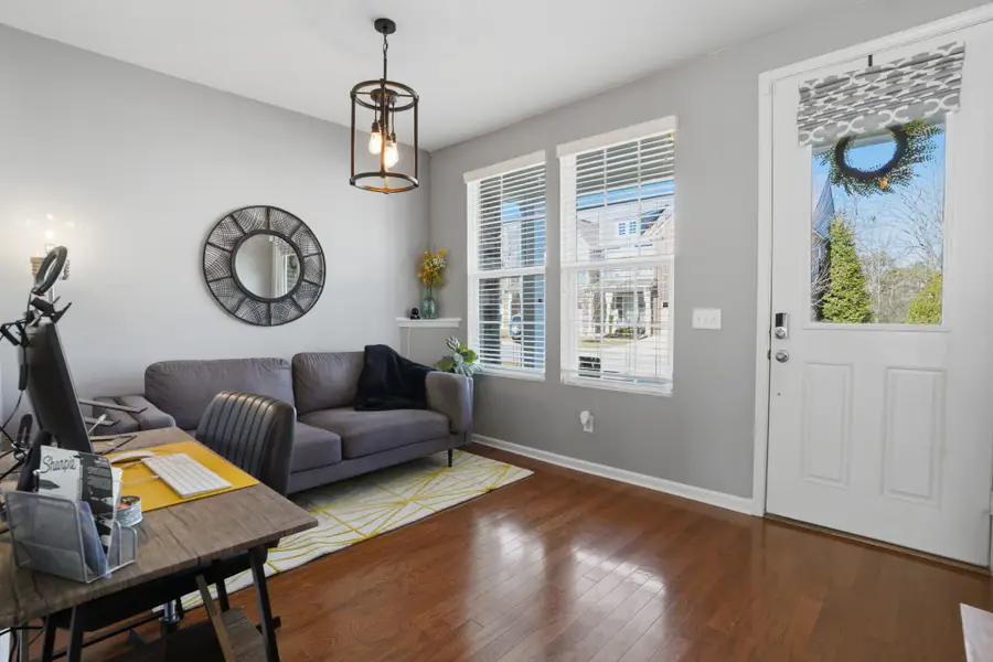 1040 Livingstone Ln, Mount Juliet, TN 37122 - #3