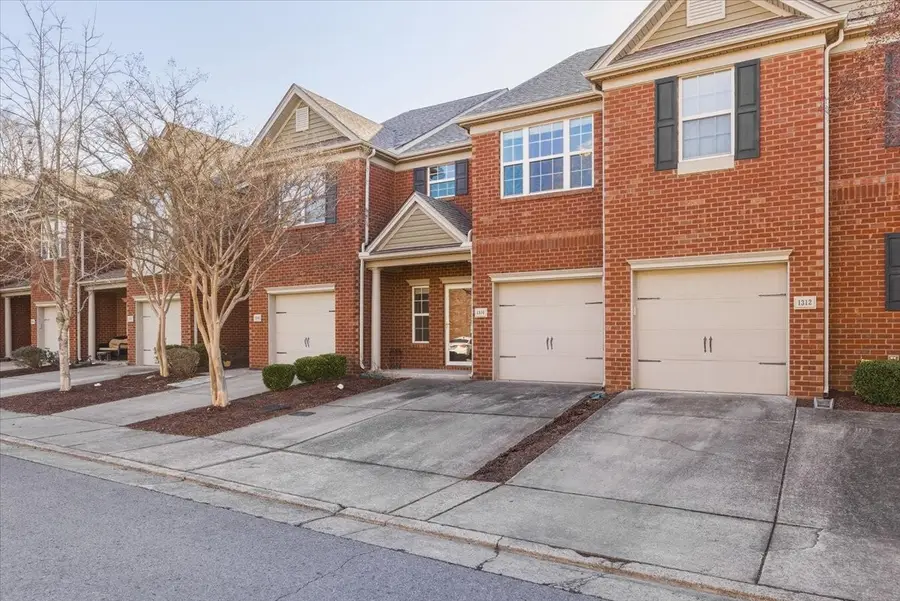 1314 Crown Point Pl, Nashville, TN 37211 - #2