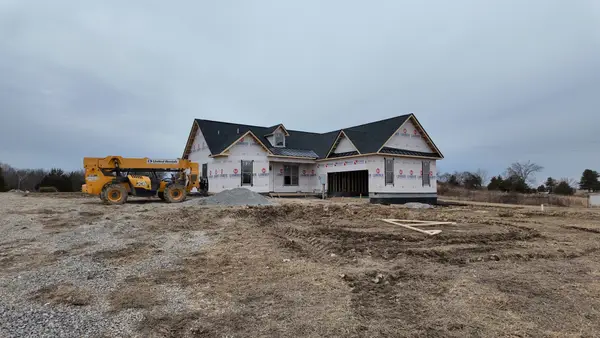 2647 Pleasant Grove Rd, Westmoreland, TN 37186