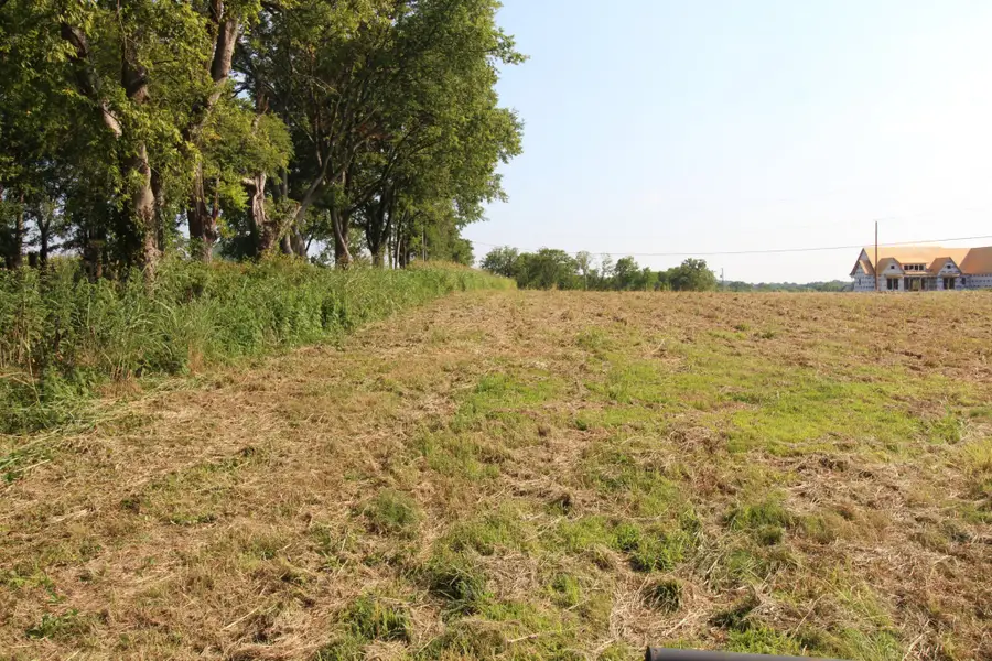 2716 Hartsville Pike, Castalian Springs, TN 37031 - #2